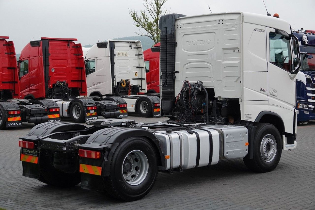 Volvo FH 540 /HYDRAULIKA DWUOBWODOWA / NISKA KABINA - Cap tractor: Foto 5 Volvo FH 540 /HYDRAULIKA DWUOBWODOWA / NISKA KABINA - Cap tractor: Foto 5