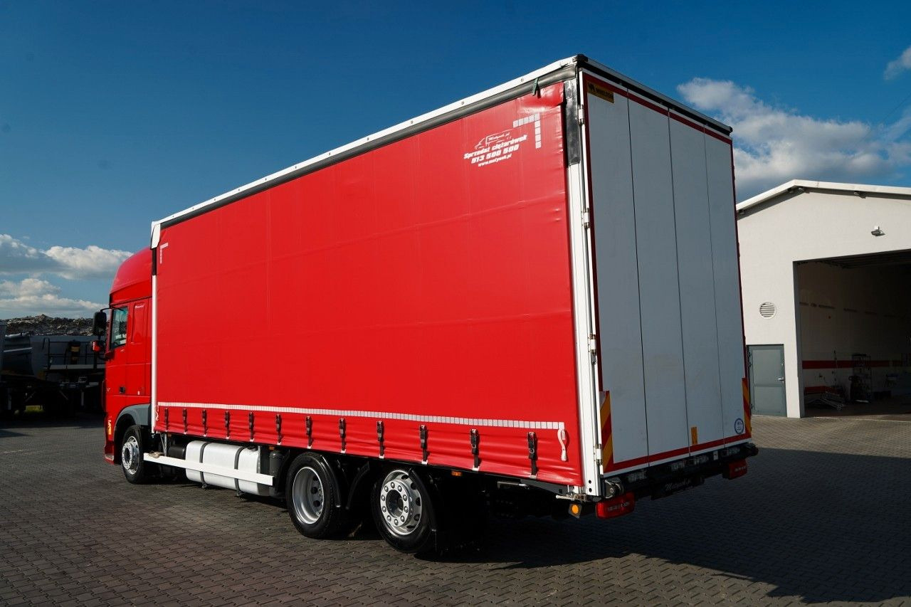 DAF XF 480 / SOLÓWKA / SSC / 6X2 / OŚ PODNOSZONA / W - Camion cu prelată: Foto 4 DAF XF 480 / SOLÓWKA / SSC / 6X2 / OŚ PODNOSZONA / W - Camion cu prelată: Foto 4