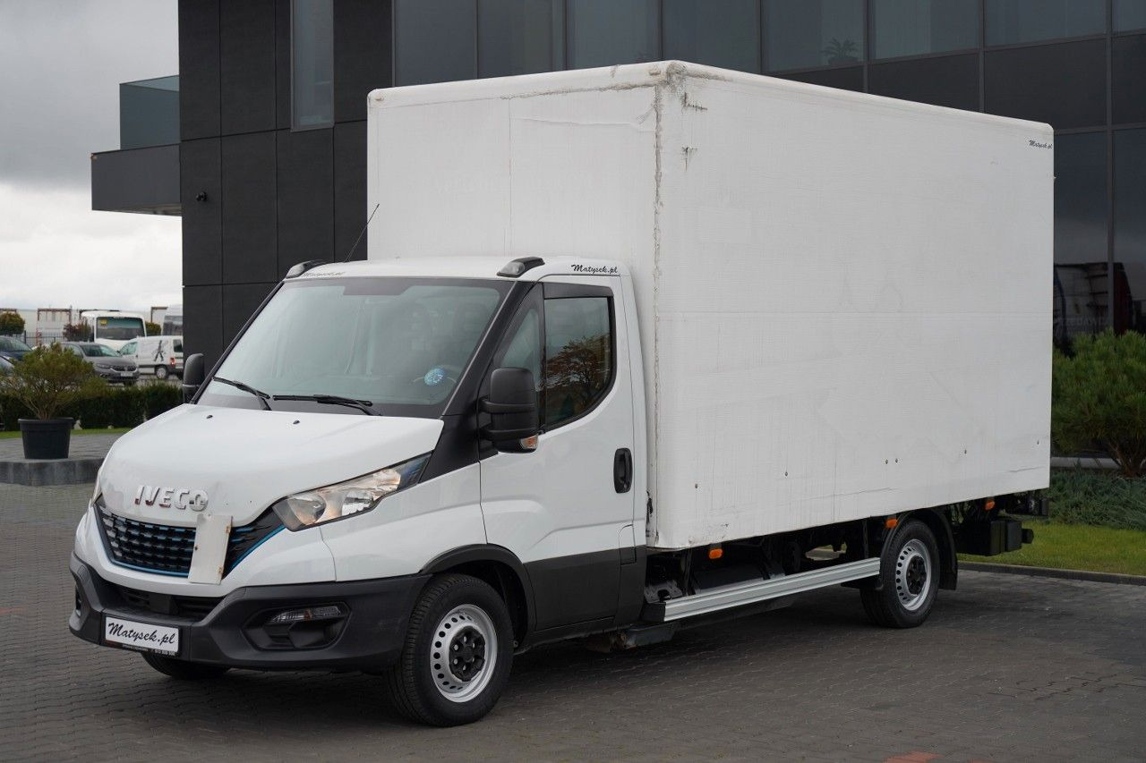 Iveco DAILY 35-NP / CNG / KONTENER / MANUAL / WINDA P - Autoutilitară frigorifica: Foto 3 Iveco DAILY 35-NP / CNG / KONTENER / MANUAL / WINDA P - Autoutilitară frigorifica: Foto 3