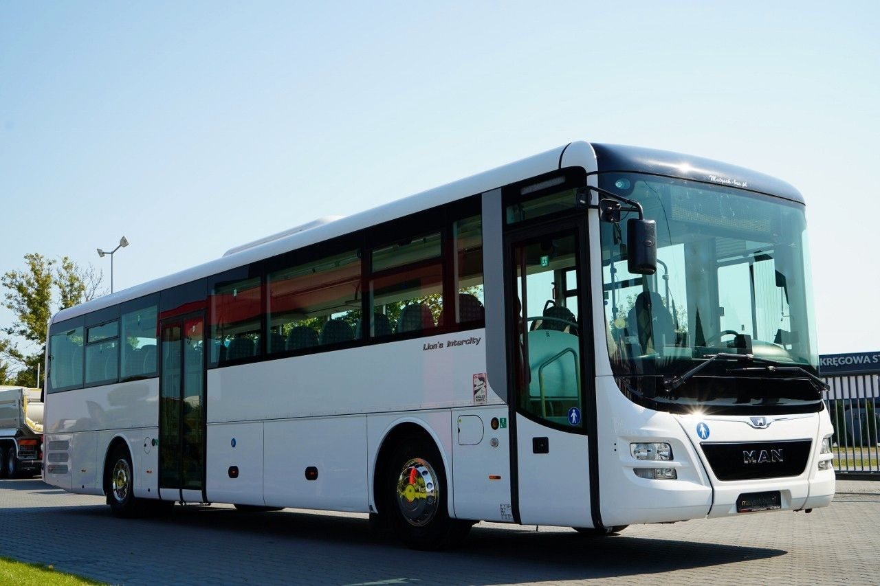 MAN INTERCITY / EURO6 / PRZEBIEG 63000 KM / SPROWADZ - Autobuz interurban: Foto 3 MAN INTERCITY / EURO6 / PRZEBIEG 63000 KM / SPROWADZ - Autobuz interurban: Foto 3