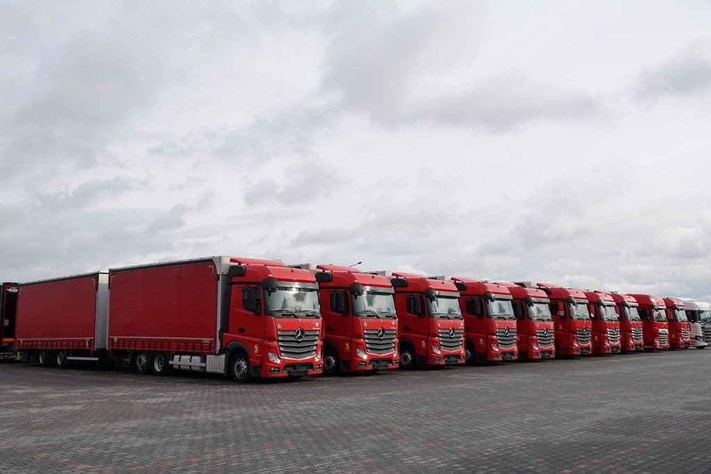Mercedes-Benz ACTROS 2548/JUMBO TRUCK 120 M3/VEHICULAR/I-COOL - Camion cu prelată: Foto 1 Mercedes-Benz ACTROS 2548/JUMBO TRUCK 120 M3/VEHICULAR/I-COOL - Camion cu prelată: Foto 1