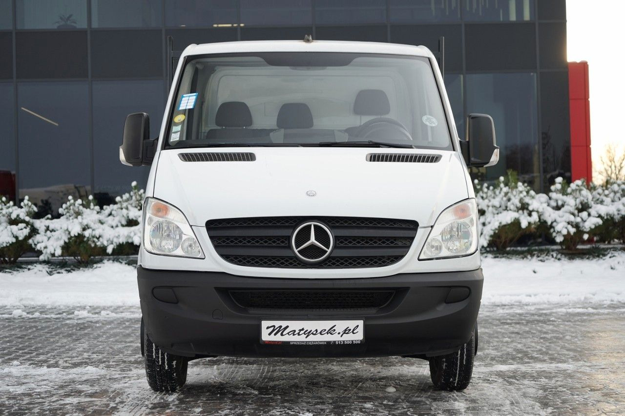 Mercedes-Benz SPRINTER 513 CDI / SKRZYNIOWY 4.4 m / MANUAL / - Autoutilitară box: Foto 2 Mercedes-Benz SPRINTER 513 CDI / SKRZYNIOWY 4.4 m / MANUAL / - Autoutilitară box: Foto 2