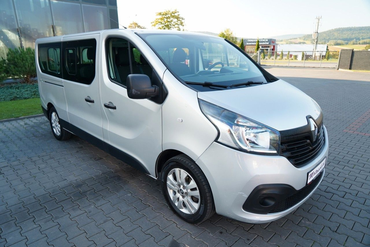 Renault TRAFIC 125 DCI  / BUS / 9 MIEJSC / 2017 ROK / PO - Transport persoane: Foto 5 Renault TRAFIC 125 DCI  / BUS / 9 MIEJSC / 2017 ROK / PO - Transport persoane: Foto 5