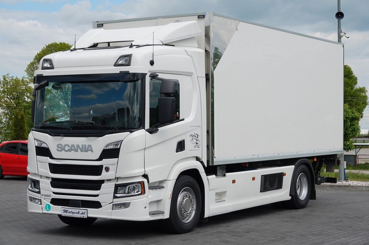 Scania P 280 / 4x2 / CHŁODNIA -6,2 M / AGREGAT FRIGO BL - Camion furgon: Foto 2 Scania P 280 / 4x2 / CHŁODNIA -6,2 M / AGREGAT FRIGO BL - Camion furgon: Foto 2