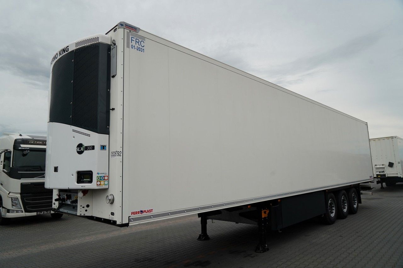 Schmitz Cargobull / CHŁODNIA / THERMO KING SLX 300 / DOPPELSTOCK / - Semiremorcă frigider: Foto 4 Schmitz Cargobull / CHŁODNIA / THERMO KING SLX 300 / DOPPELSTOCK / - Semiremorcă frigider: Foto 4