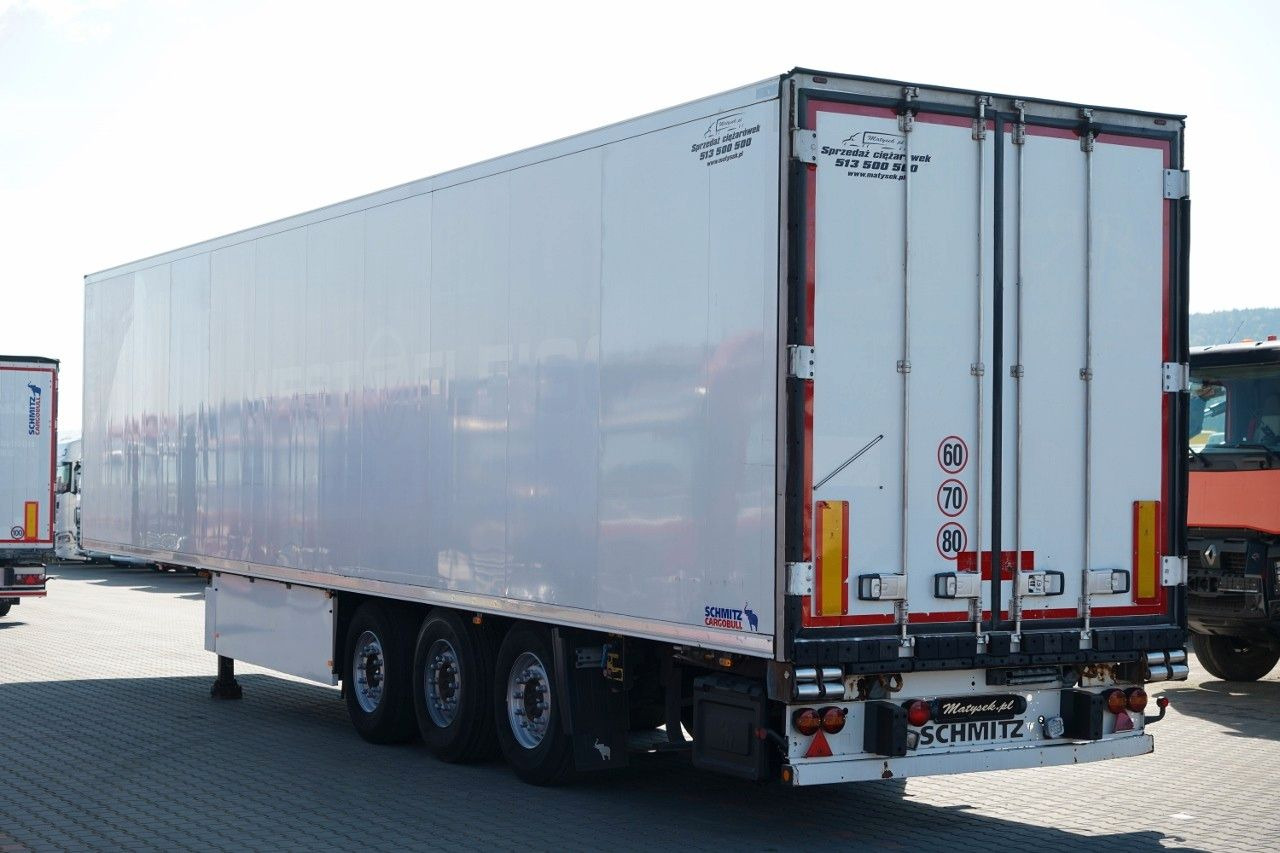 Schmitz Cargobull / CHŁODNIA / THERMO KING SLX 300 / HAKÓWKA / OŚ - Semiremorcă frigider: Foto 3 Schmitz Cargobull / CHŁODNIA / THERMO KING SLX 300 / HAKÓWKA / OŚ - Semiremorcă frigider: Foto 3