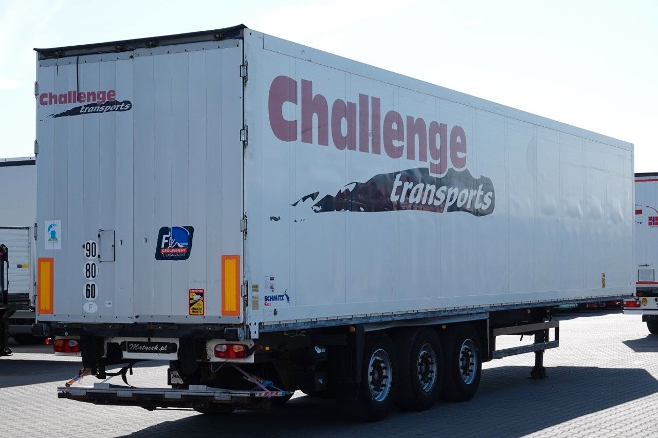 Schmitz Cargobull KONTENER KOFFER / WINDA MBB / SAF / SPROWADZONA - Semiremorcă frigider: Foto 4 Schmitz Cargobull KONTENER KOFFER / WINDA MBB / SAF / SPROWADZONA - Semiremorcă frigider: Foto 4