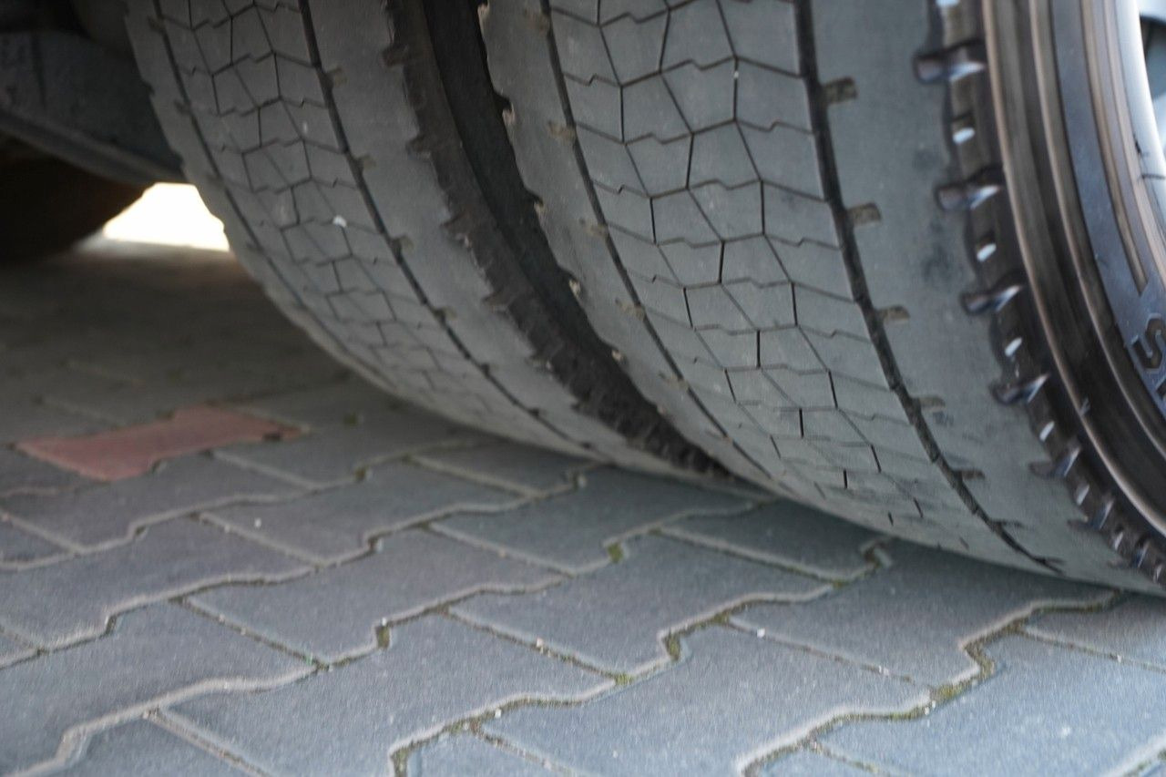 Camion cu prelată Volvo FH 460 / ZESTAW TANDEM / 120 M3 / PRZEJAZDOWY /: Foto 29 Camion cu prelată Volvo FH 460 / ZESTAW TANDEM / 120 M3 / PRZEJAZDOWY /: Foto 29