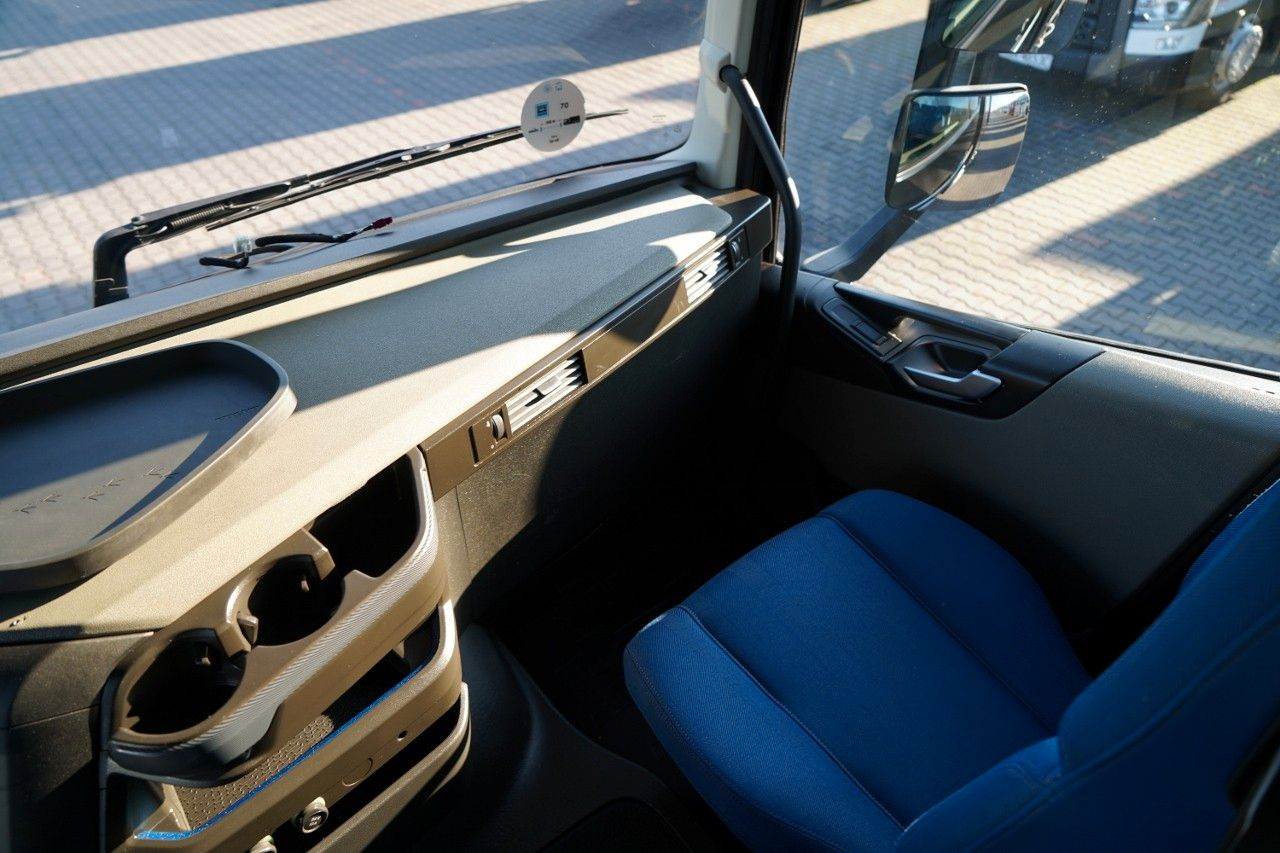 Camion cu prelată Volvo FH 460 / ZESTAW TANDEM / 120 M3 / PRZEJAZDOWY /: Foto 43 Camion cu prelată Volvo FH 460 / ZESTAW TANDEM / 120 M3 / PRZEJAZDOWY /: Foto 43