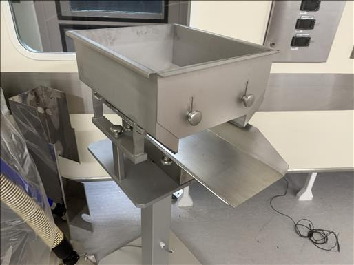 EK SFA35 Vibratory hopper - Utilaj pentru industria alimentara: Foto 2 EK SFA35 Vibratory hopper - Utilaj pentru industria alimentara: Foto 2