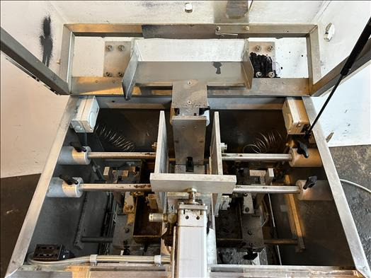 Freemantle S03 Two flap sealer - Maşina de ambalat: Foto 3 Freemantle S03 Two flap sealer - Maşina de ambalat: Foto 3