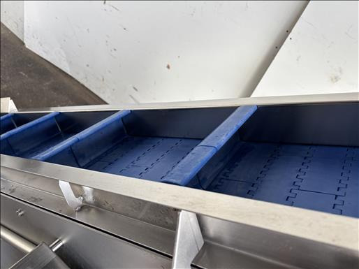 Maverick Automation Flighted elevator conveyor - Conveior: Foto 4 Maverick Automation Flighted elevator conveyor - Conveior: Foto 4