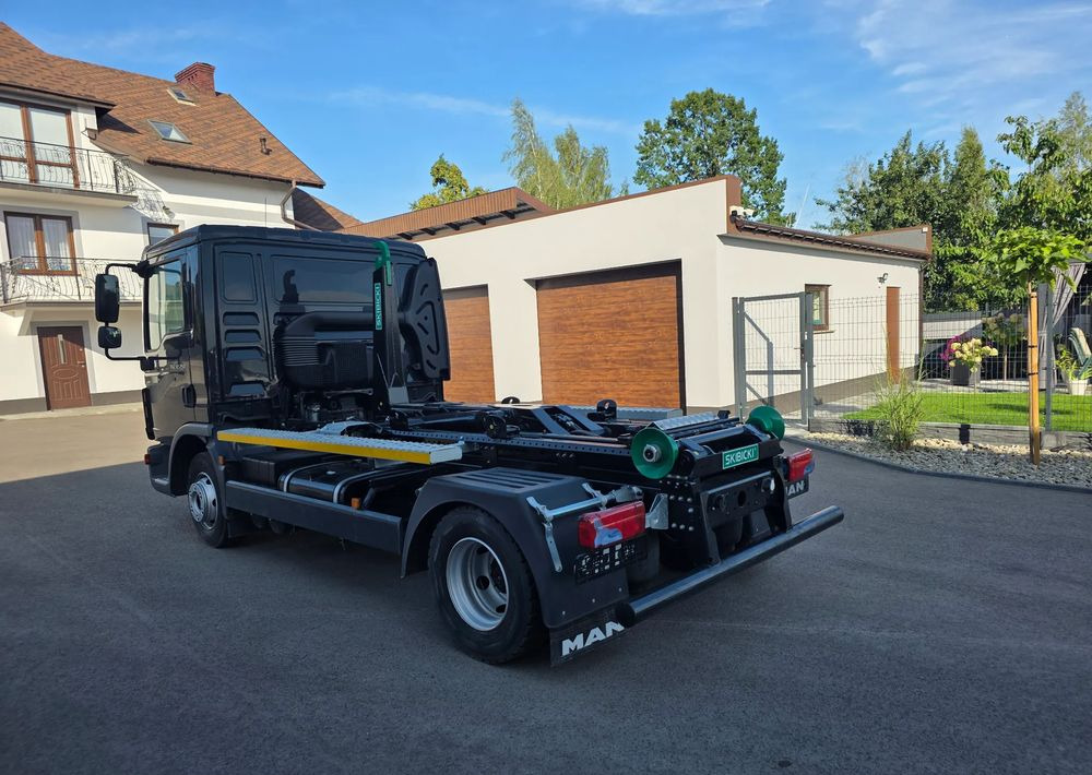 MAN TGL 12.250 nowe urządzenie hakowe SKIBICKI HKS 8/3300 ATEGO / TGM - Camion cu cârlig: Foto 3 MAN TGL 12.250 nowe urządzenie hakowe SKIBICKI HKS 8/3300 ATEGO / TGM - Camion cu cârlig: Foto 3