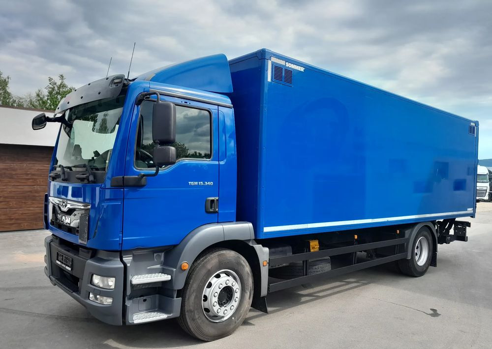 MAN TGM 15.340/ 18.340 kontener / - Camion furgon: Foto 1 MAN TGM 15.340/ 18.340 kontener / - Camion furgon: Foto 1