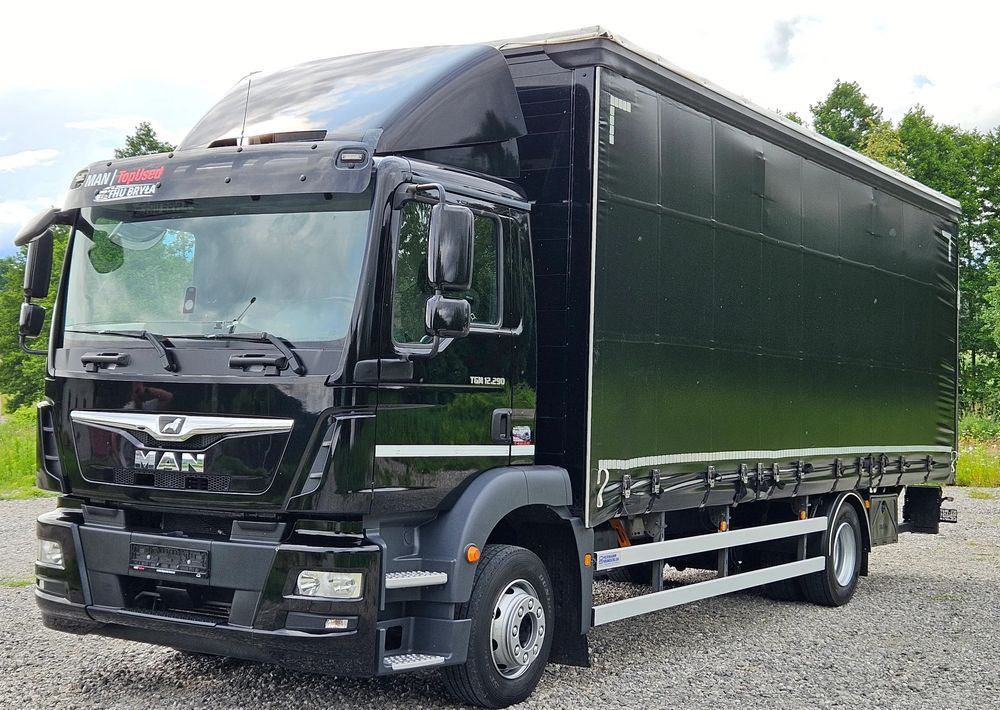 MAN TGM 12.290/15.290/E6/FIRANKA/BOCZNE DRZWI/BURTO-FIRANKA/18PALET/WINDA/NISKI PRZEBIEG/2018/CAŁY NA PODUSZKACH/SERWISOWANY - Camion cu prelată: Foto 1 MAN TGM 12.290/15.290/E6/FIRANKA/BOCZNE DRZWI/BURTO-FIRANKA/18PALET/WINDA/NISKI PRZEBIEG/2018/CAŁY NA PODUSZKACH/SERWISOWANY - Camion cu prelată: Foto 1