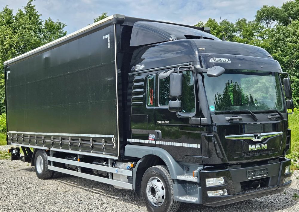 MAN TGM 15.290 / FIRANKA / 2019R / SPROWADZONY/ 7500 ŁADOWNOŚĆ / 18 PALET / E6 / JAK NOWY / WINDA / - Camion cu prelată: Foto 2 MAN TGM 15.290 / FIRANKA / 2019R / SPROWADZONY/ 7500 ŁADOWNOŚĆ / 18 PALET / E6 / JAK NOWY / WINDA / - Camion cu prelată: Foto 2