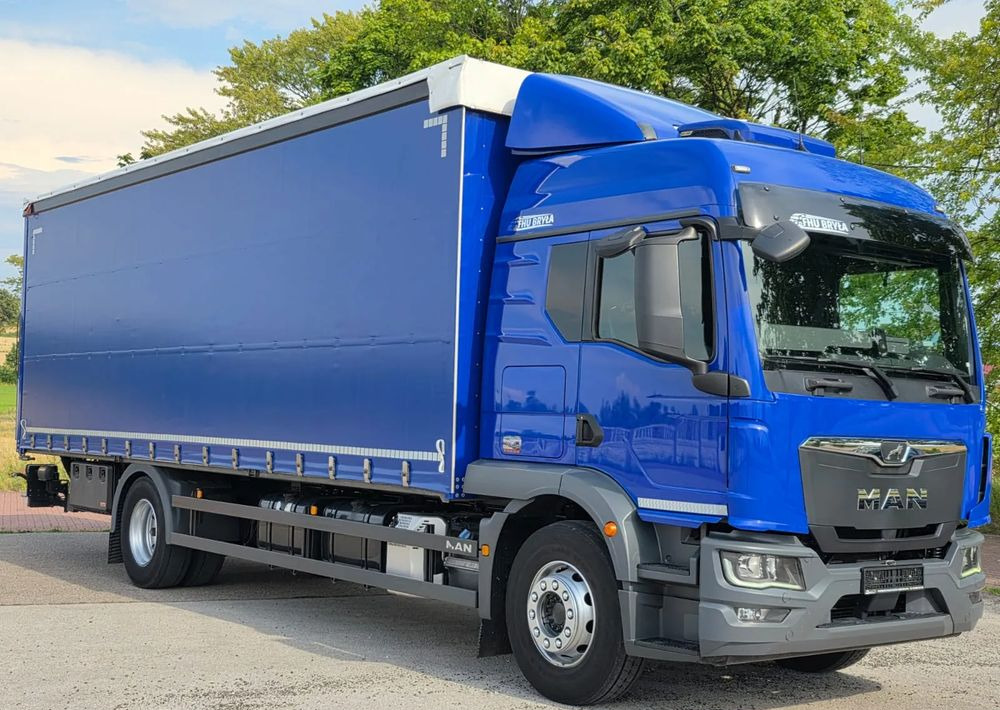 MAN TGM 18.320 / 18.290 / NOWY MODEL / E6 / 20PALET / 9200 ŁADOWNOŚĆ / SERWISOWANY / NISKI PRZEBIEG / WINDA / FIRANKA / SPROWADZONY / 2021 / NISKI PRZEBIEG /PIERWSZY WŁAŚCICIEL/ - Camion cu prelată: Foto 1 MAN TGM 18.320 / 18.290 / NOWY MODEL / E6 / 20PALET / 9200 ŁADOWNOŚĆ / SERWISOWANY / NISKI PRZEBIEG / WINDA / FIRANKA / SPROWADZONY / 2021 / NISKI PRZEBIEG /PIERWSZY WŁAŚCICIEL/ - Camion cu prelată: Foto 1