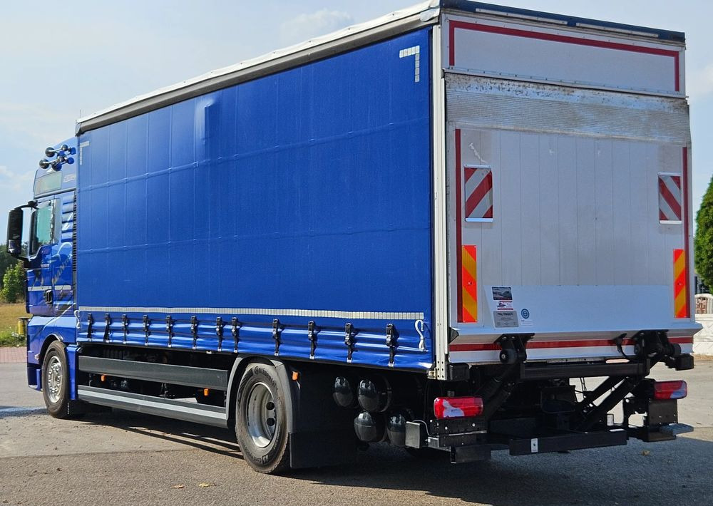 MAN TGX 18.430 / FIRANKA / WINDA / KLIMA POSTOJOWA / 300TYŚ PRZEBIEG / 2020 /E6 / KLIMA POSTOJOWA / SPROWADZONY / JAK NOWY / AUTOMAT - Camion cu prelată: Foto 4 MAN TGX 18.430 / FIRANKA / WINDA / KLIMA POSTOJOWA / 300TYŚ PRZEBIEG / 2020 /E6 / KLIMA POSTOJOWA / SPROWADZONY / JAK NOWY / AUTOMAT - Camion cu prelată: Foto 4
