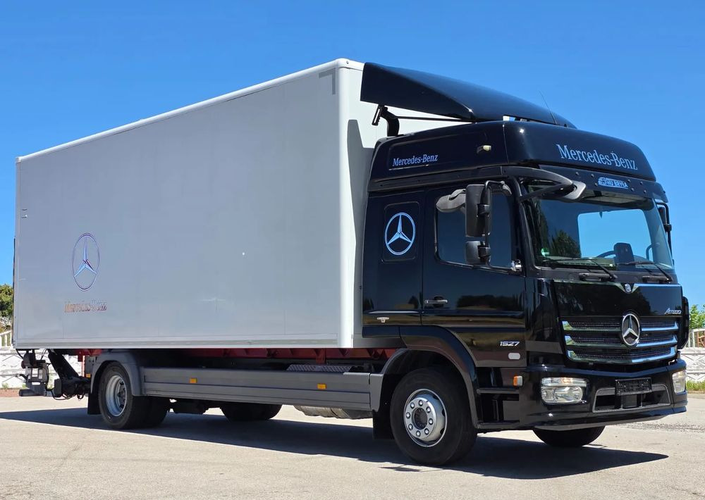 Mercedes-Benz ATEGO 1527/1530/IZOTERMA/WINDA/SPROWADZONY/E6/PIERWSZY WŁAŚCICIEL/AUTOMAT/18EURO PALET/STAN BARDZO DOBRY - Camion frigider: Foto 2 Mercedes-Benz ATEGO 1527/1530/IZOTERMA/WINDA/SPROWADZONY/E6/PIERWSZY WŁAŚCICIEL/AUTOMAT/18EURO PALET/STAN BARDZO DOBRY - Camion frigider: Foto 2