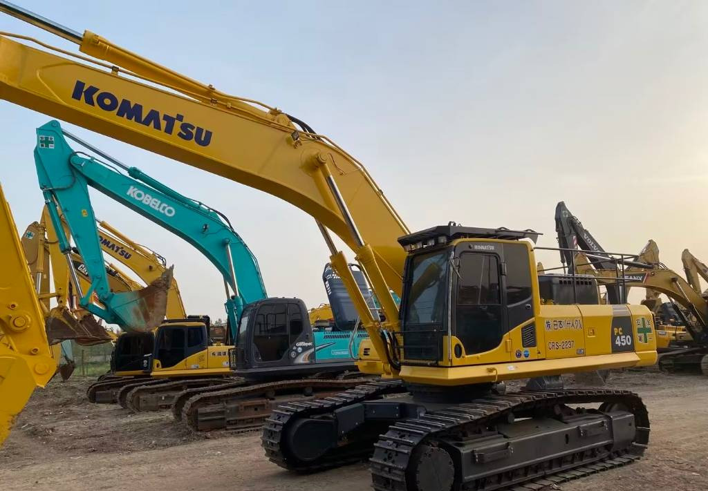 KOMATSU PC 450-8 - Excavator pe şenile: Foto 4 KOMATSU PC 450-8 - Excavator pe şenile: Foto 4