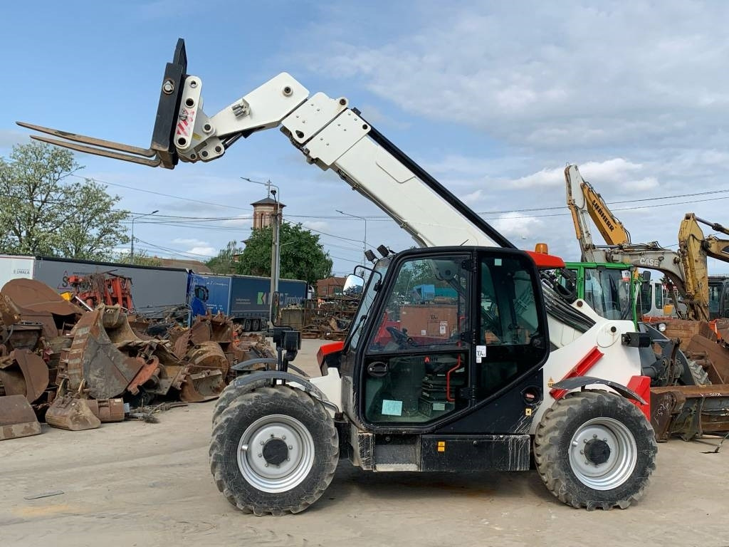 Ammann ATO0935 - Stivuitor telescopic: Foto 3 Ammann ATO0935 - Stivuitor telescopic: Foto 3