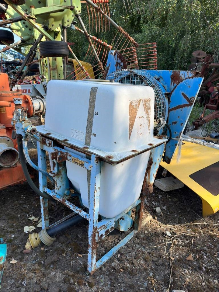 Blanchard 220 - Injector pentru injecție îngrășăminte: Foto 1 Blanchard 220 - Injector pentru injecție îngrășăminte: Foto 1