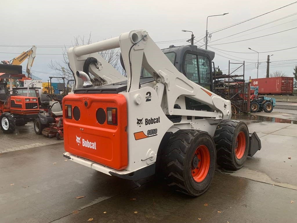 Bobcat S 850 - Mini încărcător: Foto 4 Bobcat S 850 - Mini încărcător: Foto 4