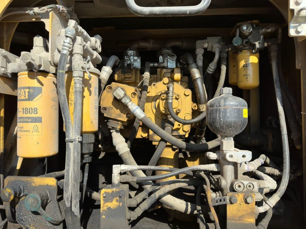 Excavator pe şenile CAT 336 EL H: Foto 10
