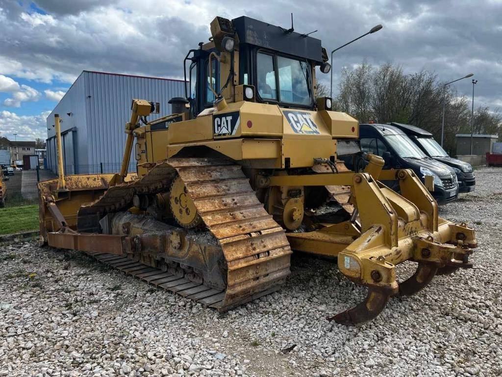 CAT D 6 T LGP - Buldozer: Foto 2 CAT D 6 T LGP - Buldozer: Foto 2