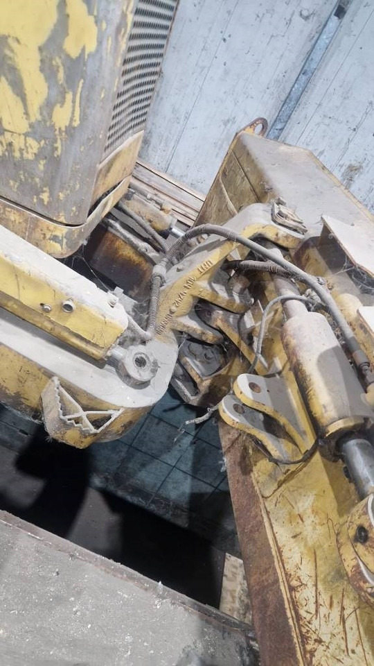 Buldozer CAT D5 FOR PARTS: Foto 11