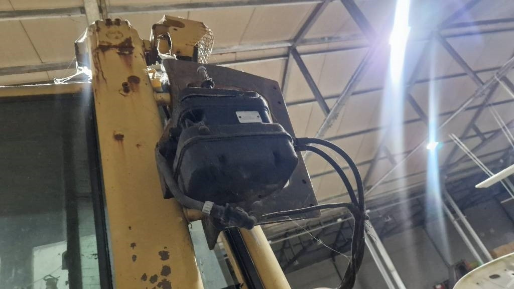 Buldozer CAT D5 FOR PARTS: Foto 12