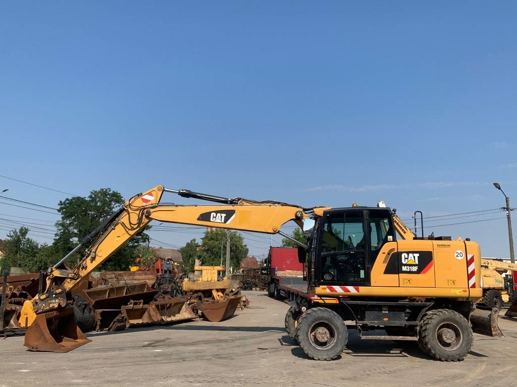 CAT M 318 F - Excavator pe roţi: Foto 2 CAT M 318 F - Excavator pe roţi: Foto 2