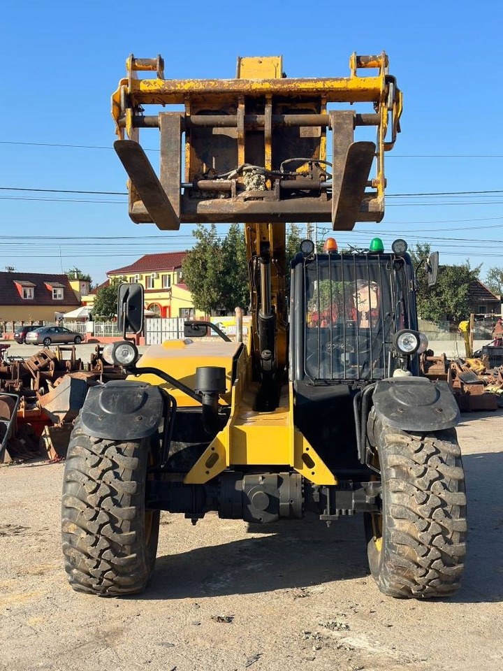 CAT TH407AG - Stivuitor telescopic: Foto 5 CAT TH407AG - Stivuitor telescopic: Foto 5