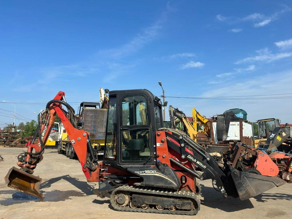 Ditch Witch XT 1600 - Buldoexcavator: Foto 3 Ditch Witch XT 1600 - Buldoexcavator: Foto 3