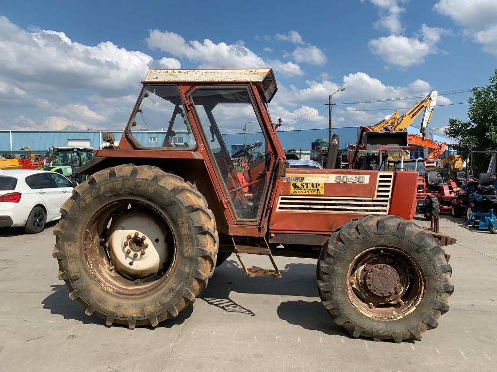 Fiat 80-90 DT - Tractor agricol: Foto 3 Fiat 80-90 DT - Tractor agricol: Foto 3