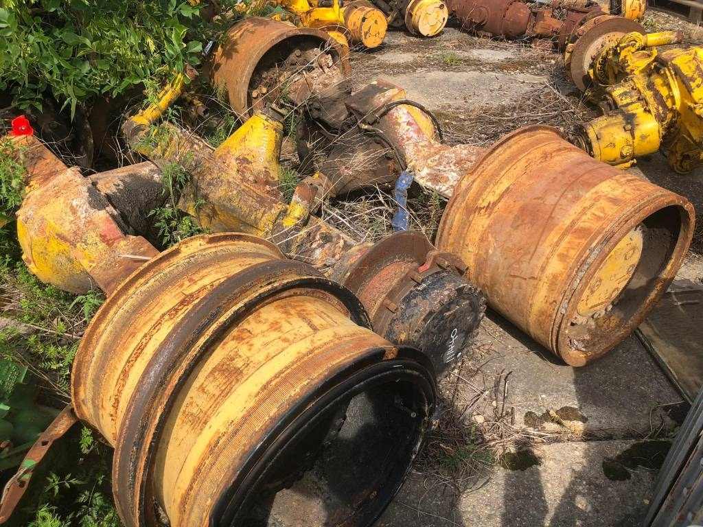 JCB 3 CX PARTS - Punte şi piese pentru Utilaje constructii: Foto 2 JCB 3 CX PARTS - Punte şi piese pentru Utilaje constructii: Foto 2