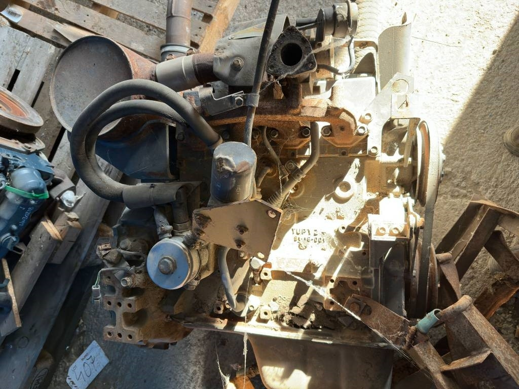 Komatsu SAA4D95LE-3 ESN ENGINE - Motor pentru Utilaje constructii: Foto 1 Komatsu SAA4D95LE-3 ESN ENGINE - Motor pentru Utilaje constructii: Foto 1