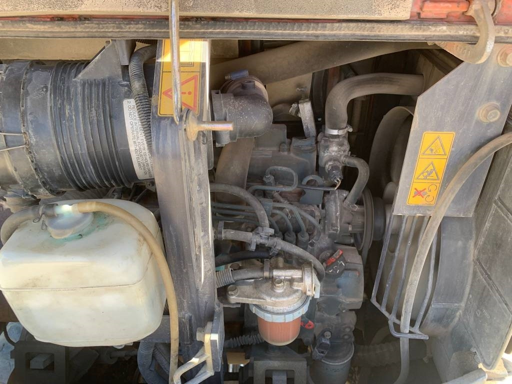 Mini excavator Kubota KX 61-3: Foto 8 Mini excavator Kubota KX 61-3: Foto 8