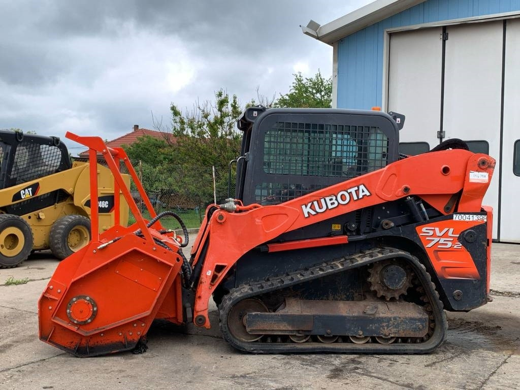 Kubota SVL 75-2+Topcat SSFM81 - Mini încărcător pe şenile: Foto 3 Kubota SVL 75-2+Topcat SSFM81 - Mini încărcător pe şenile: Foto 3