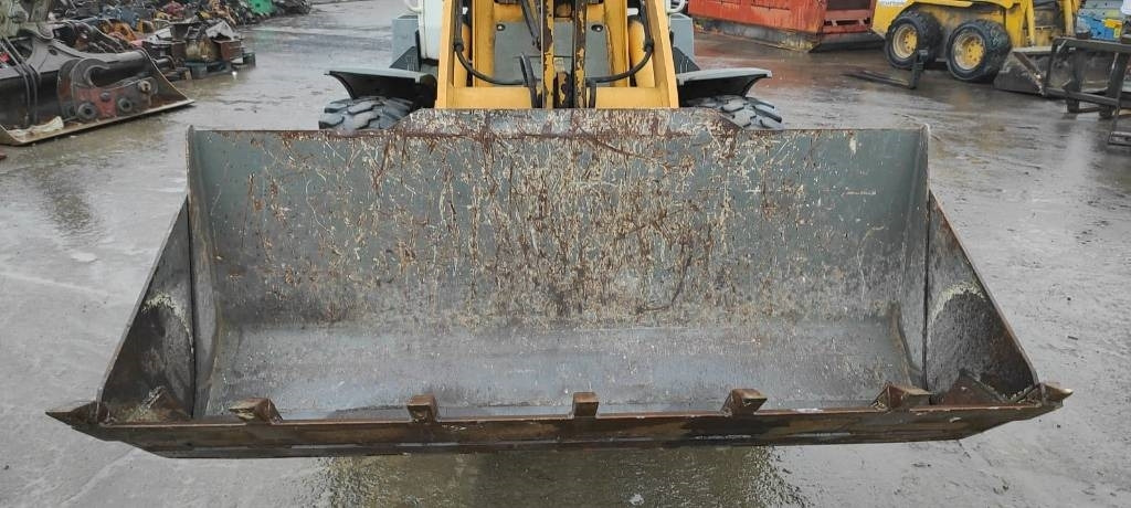 Liebherr L 506 - Încărcător frontal pe pneuri: Foto 2 Liebherr L 506 - Încărcător frontal pe pneuri: Foto 2