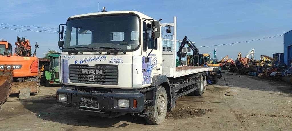 MAN 26.314 - Camion transport auto: Foto 3 MAN 26.314 - Camion transport auto: Foto 3