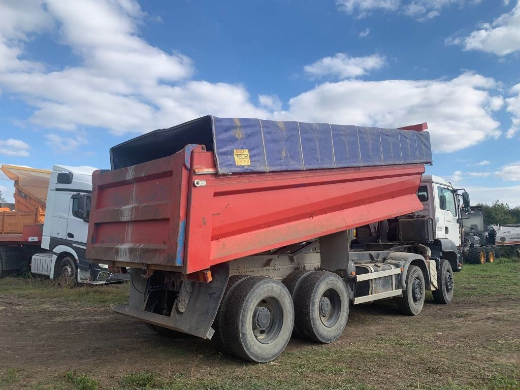 MAN TGA 35.350 - Camion basculantă: Foto 3 MAN TGA 35.350 - Camion basculantă: Foto 3