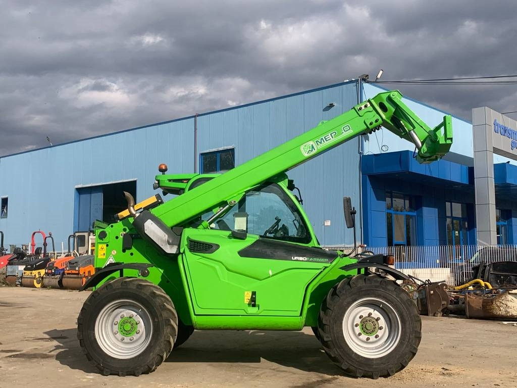 Merlo TF 42.7 CS-140  - Stivuitor telescopic: Foto 2 Merlo TF 42.7 CS-140  - Stivuitor telescopic: Foto 2