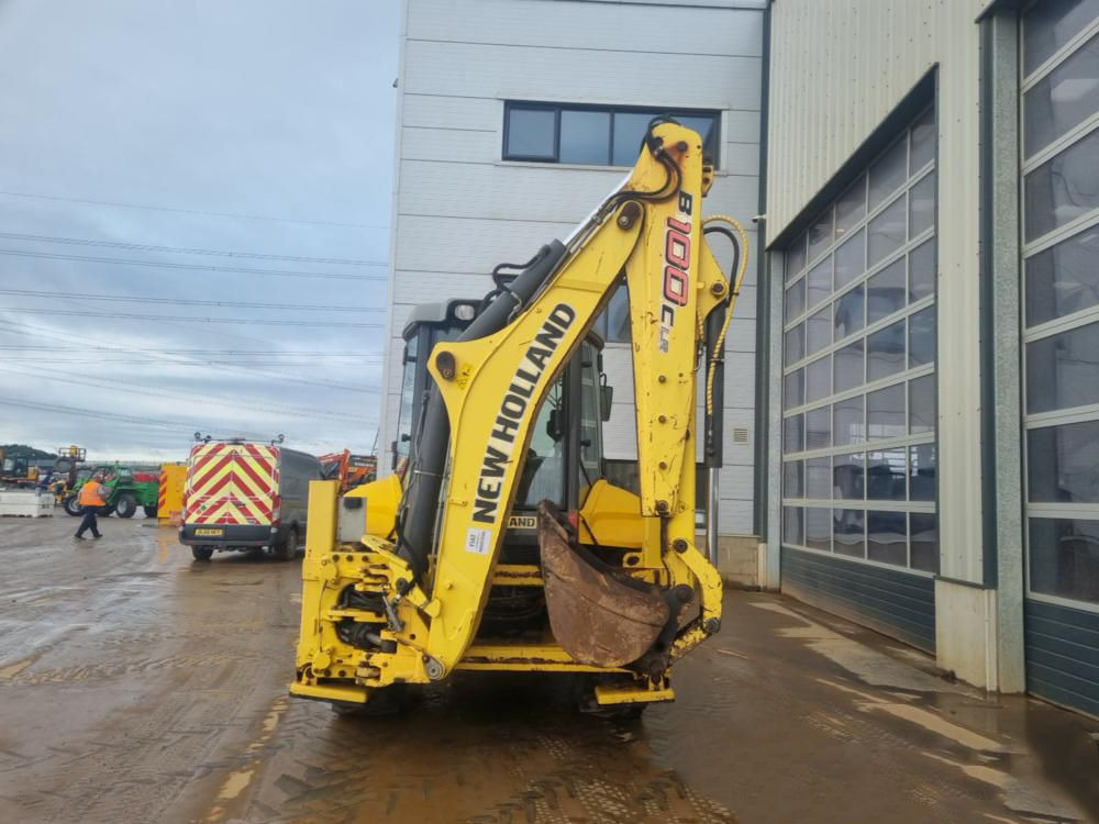 NEW HOLLAND B100C - Buldoexcavator: Foto 4 NEW HOLLAND B100C - Buldoexcavator: Foto 4