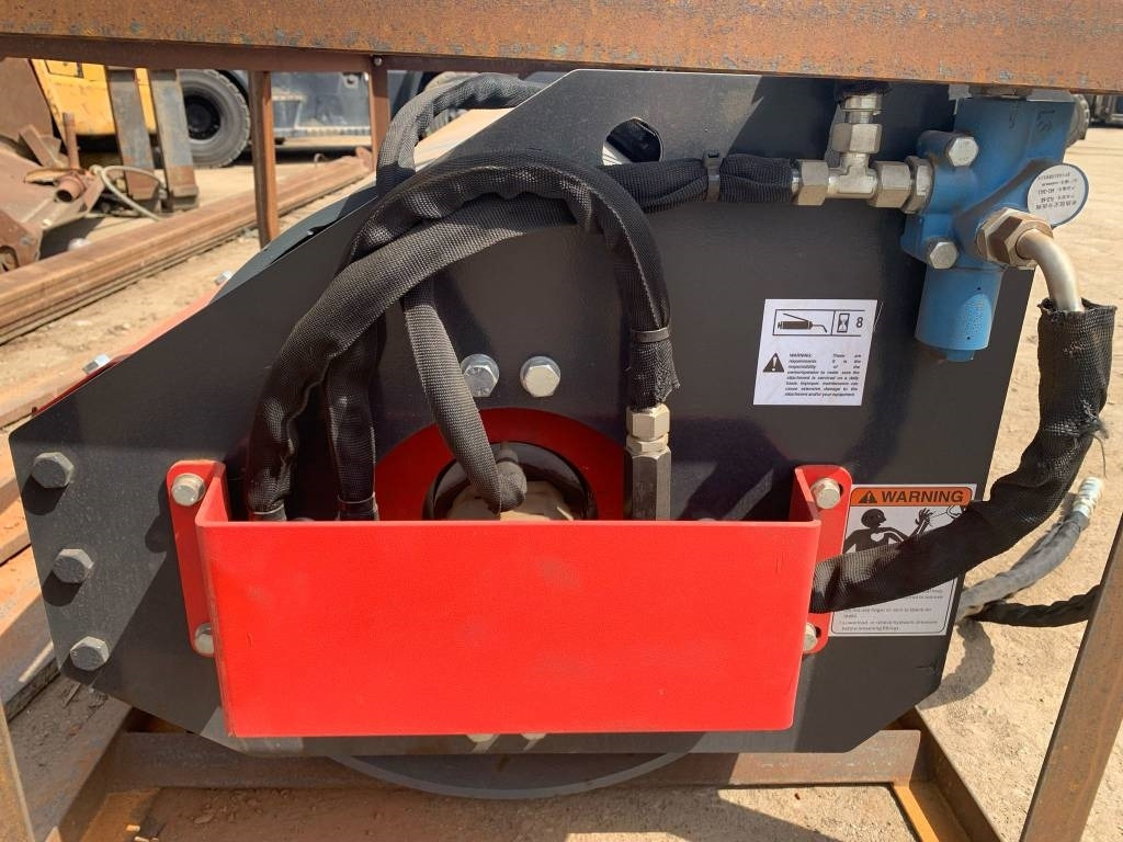 Raytree RMVR76 Vibratory Roller - Cilindru compactor: Foto 4 Raytree RMVR76 Vibratory Roller - Cilindru compactor: Foto 4