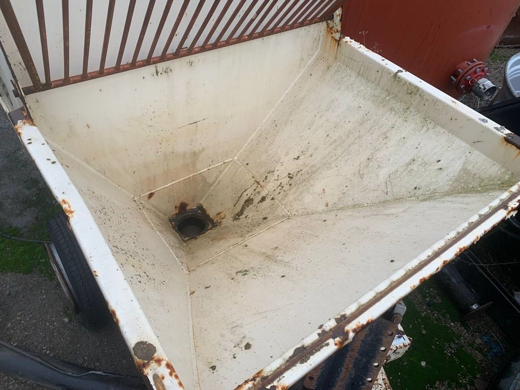 Schwing P88E - Pompă de beton staționară: Foto 3 Schwing P88E - Pompă de beton staționară: Foto 3