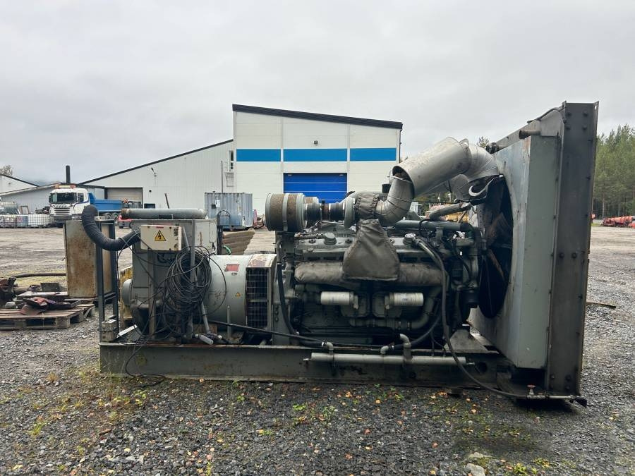 Stamford HC634J1 - Generator electric: Foto 1 Stamford HC634J1 - Generator electric: Foto 1