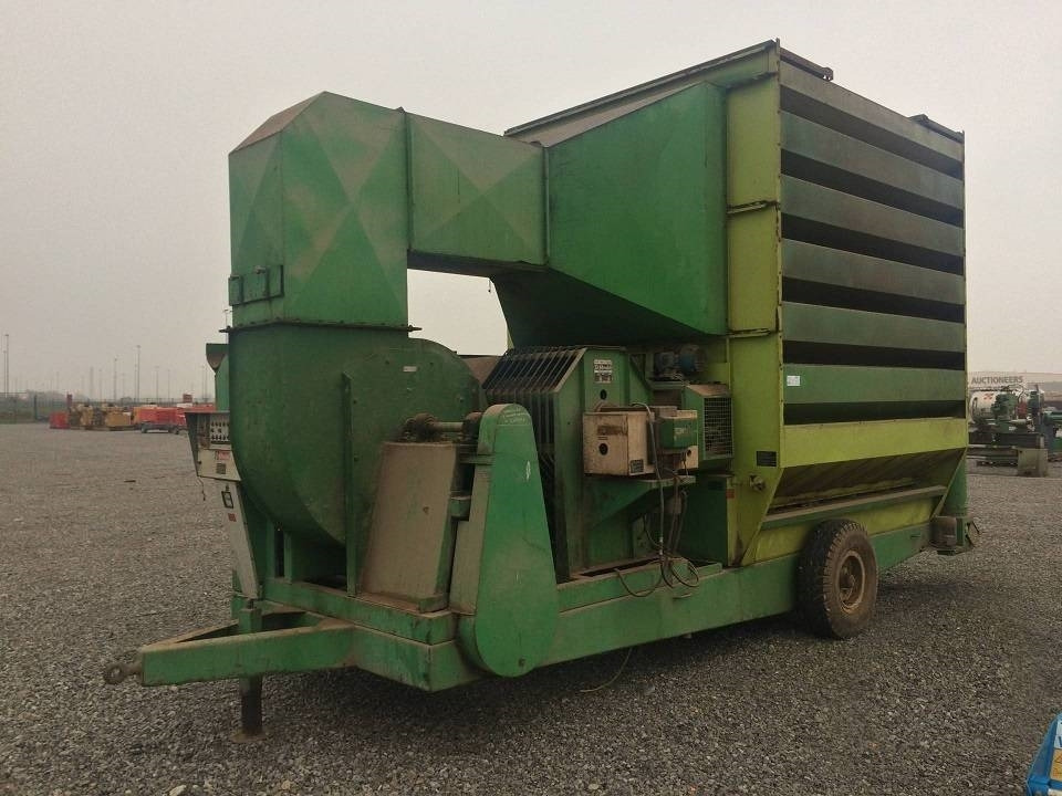 Strahl 700 - Utilaje - după recoltare: Foto 1 Strahl 700 - Utilaje - după recoltare: Foto 1
