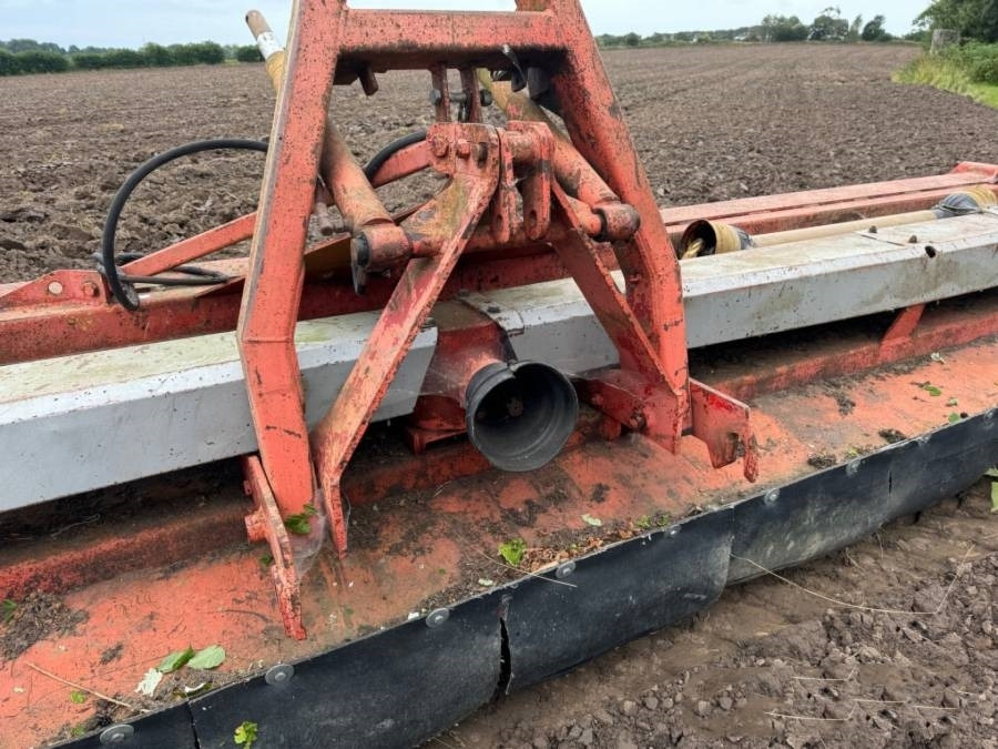 Kuhn 6 - Utilaje agricole: Foto 4 Kuhn 6 - Utilaje agricole: Foto 4