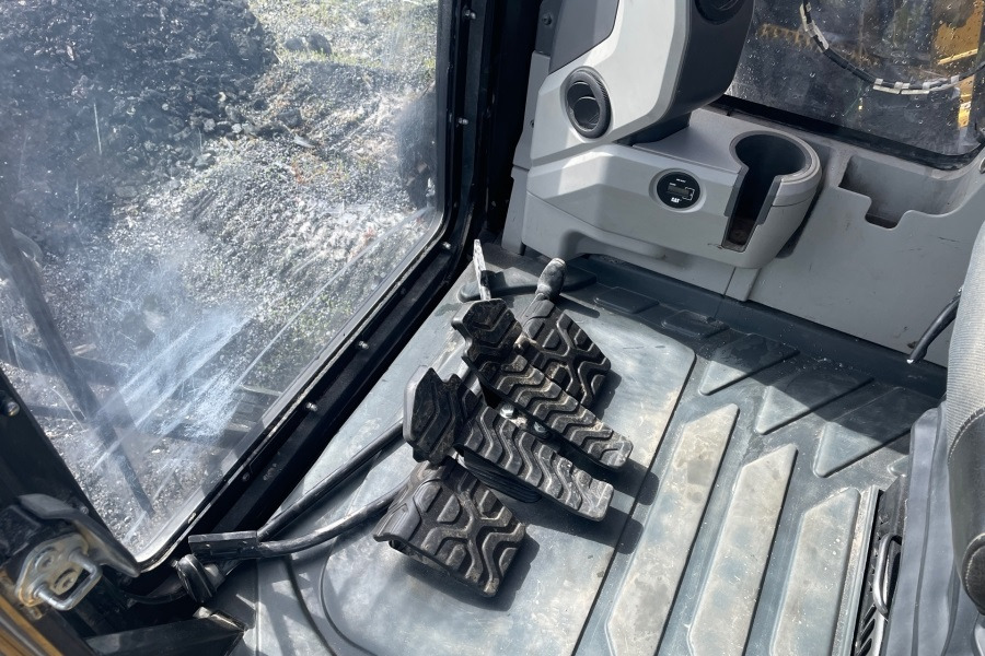 CATERPILLAR 340F - Excavator pe şenile: Foto 5 CATERPILLAR 340F - Excavator pe şenile: Foto 5